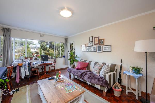 This beautifully designed two-bedroom apartment is an excellent opportunity for first time home owners and investors, especially those ...