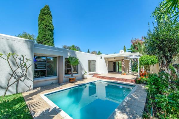 The Downs, Downing Street, Magaliessig

Nestled in the quiet, secure suburbs of Magaliessig, this newly renovated masterpiece boasts ...