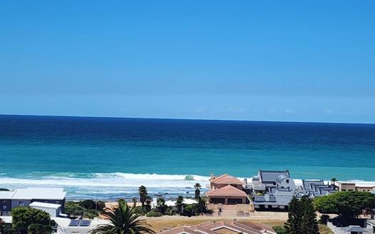 3 Bedroom Apartment / Flat for sale in Jeffreys Bay Central