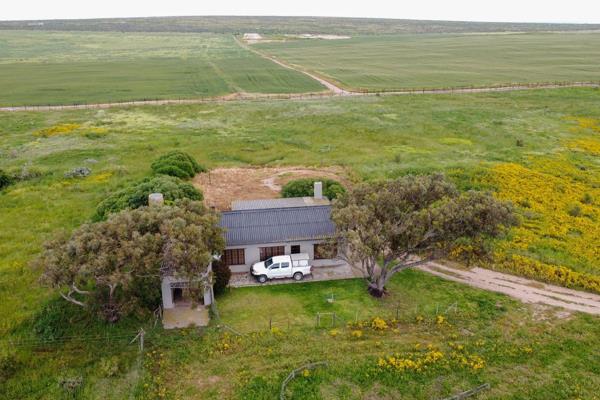 This 30.5ha piece of land comprising of 3-bedroom Farm Manager House of approximately ...