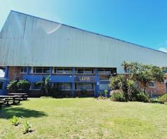 Industrial Property for sale in Pinati