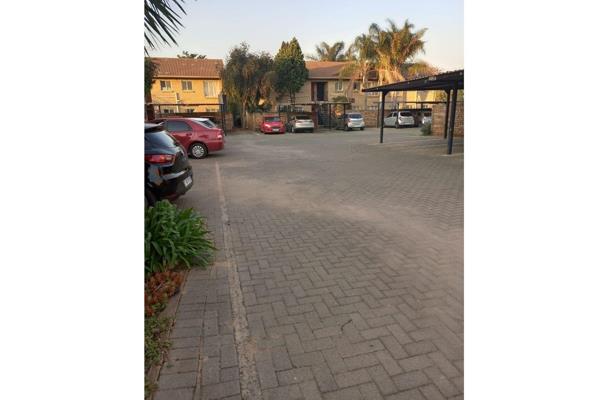 Beautiful 1 bedroom 1st floor apartment.


BEAUTIFUL 1 Bedroom apartment available for rental.
The apartment has lovely modern ...