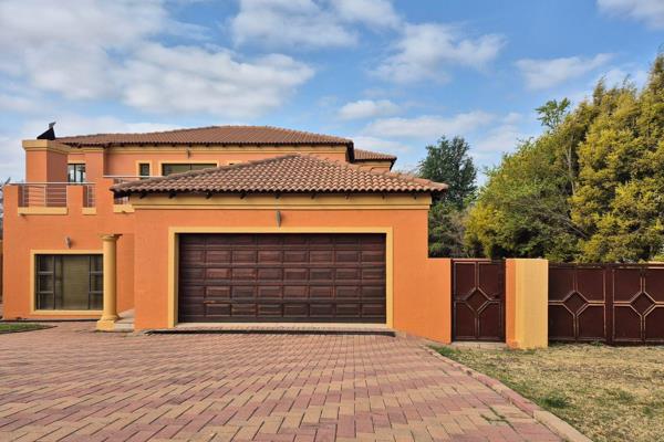 Blue Valley Golf Estate
Three Bedrooms
Four Bathrooms
Swimming Pool
Built in Braai
Double Garages
Available Now

Seeff are delighted to ...