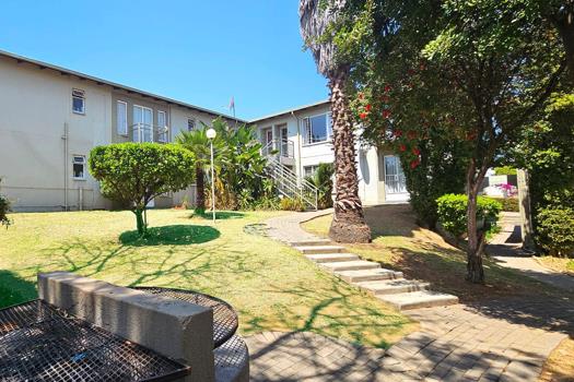 2 Bedroom Apartment / Flat for sale in Radiokop