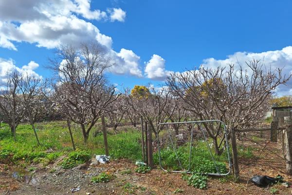 Although unserviced, this is a beautiful erf with views of the Langeberg in an ...