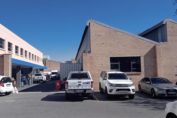 For sale is an impressive A-grade warehouse factory with an attached office component, situated on a spacious Erf of 4500mA^2. The ...