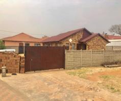 House for sale in Spruit View