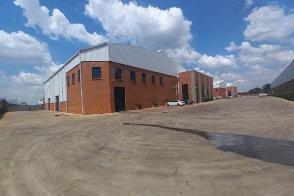 This meticulously maintained 2,270sqm industrial warehousing facility, located in the ...