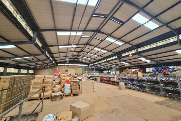 This expansive 8120m2 warehouse industrial property in Meadowdale, Germiston, offers a ...