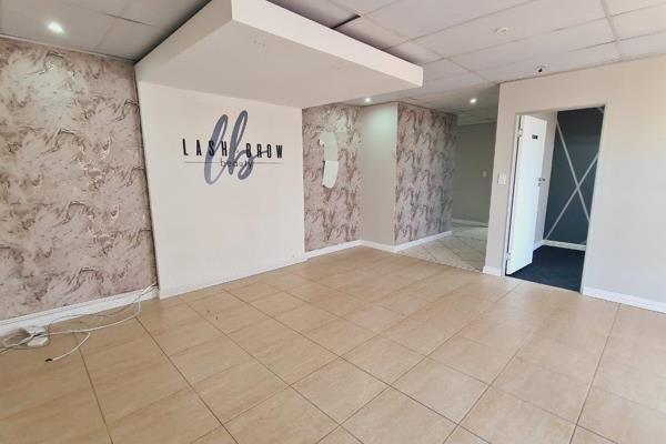 Located on the border of Menlyn and Lynnwood Glen, this prime office park offers quick ...