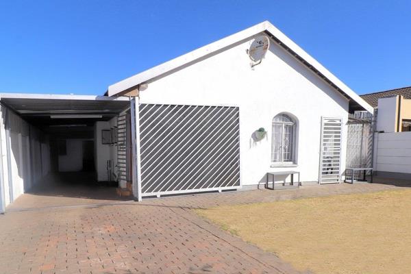 Enrich your lifestyle with this masterful starter residence listed at a bargain price ...