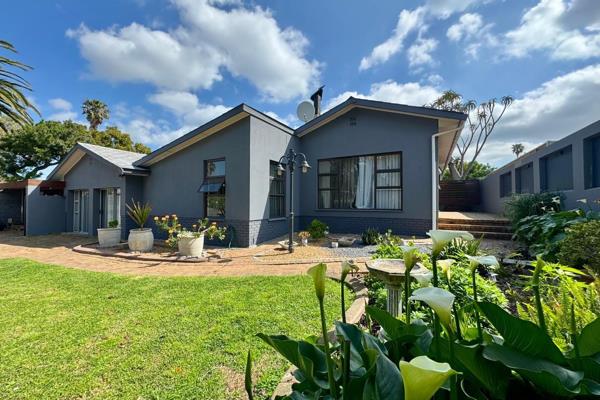 Exclusive mandate

This beautiful family home offers open-plan living spaces perfect for ...