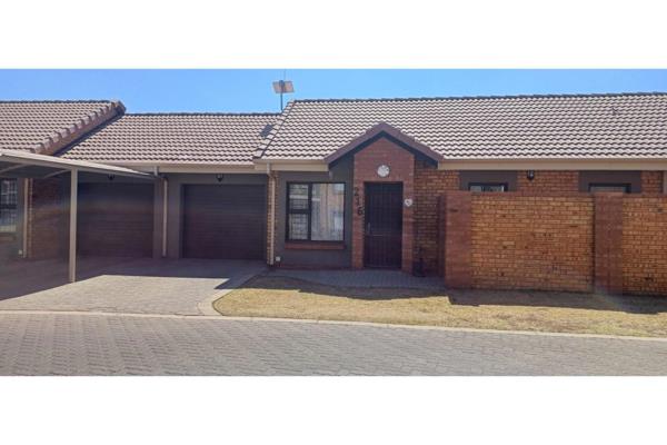 This delightful 2-bedroom, 1-bathroom open plan unit offers a comfortable and welcoming ...