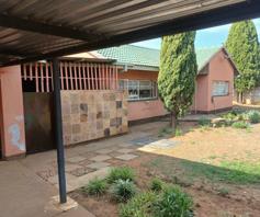 House for sale in Meiringspark Ext 4