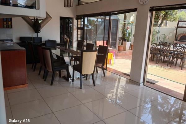 Discover the 3 Bedroom spacious beautiful Duplex with 2 Bathrooms nestled  in Bruma close to Eastgate Mall and Bedford Centre Mall. The ...