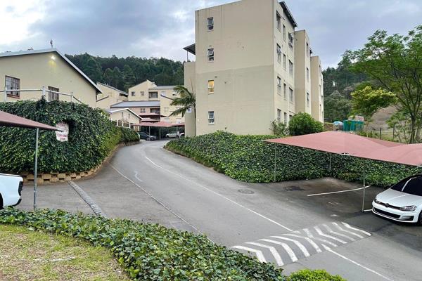 Harcourts Hilton invites you to view this apartment in the ever popular Forest Waters Estate.  This is a great starter home or ...