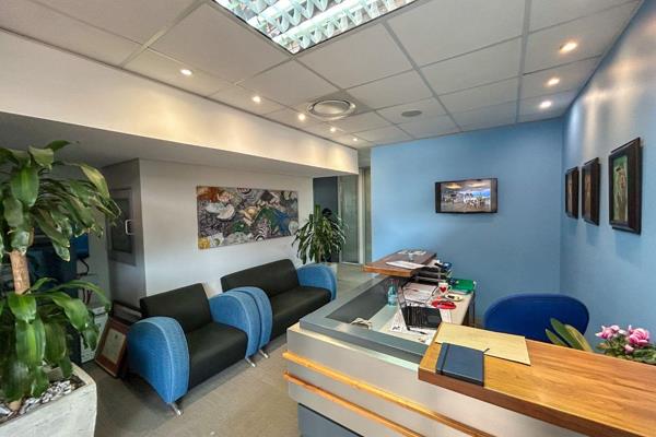 208m&#178; Office For Sale on La Lucia Ridge | Swindon Property

Located on the ...