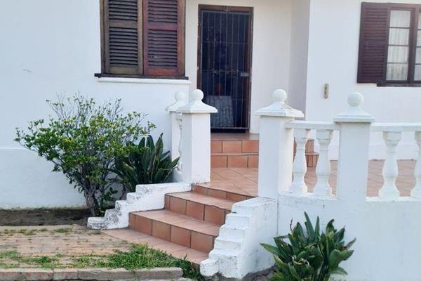 Boasting four bedrooms. Plot size 1712sqm. Wooden floors give warmth to the house, large fireplace in lounge. Large living ...