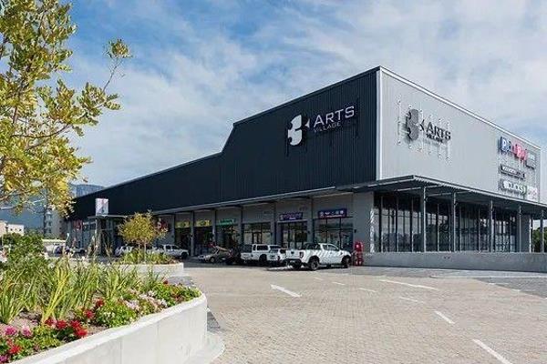 Prime retail space available to rent within the 3Arts Shopping Centre in Plumstead.  The ...