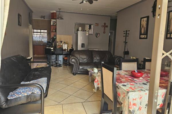 Quiet complex in great area close to all Amenities!!!

This Property Offers:
2 Bedrooms with B - I - C
2 Bathrooms (Main En - ...