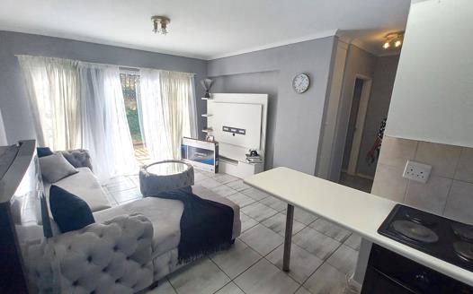 2 Bedroom Apartment / Flat to rent in Northcliff