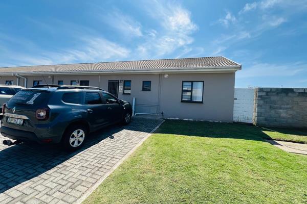 Welcome to your dream townhouse at Becca Sands! This modern 3-bedroom home features stylish finishes and a neat layout, perfect for ...