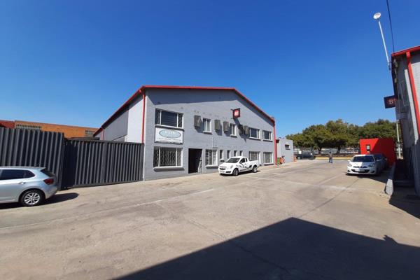 Neat and well kept industrial warehouse is in a secure industrial park with quick and ...