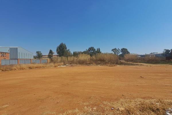 SILVERTONDALE | 2,393 SQUARE METER VACANT LAND FOR SALE | HOOGOOND STREET | PRETORIA

Silvertondale is a well established industrial node based in the Pretoria East area. This vacant land is an excellent investment opportunity ...