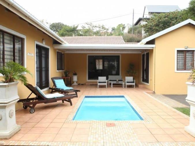 4 Bedroom House for Sale in Sheffield Beach