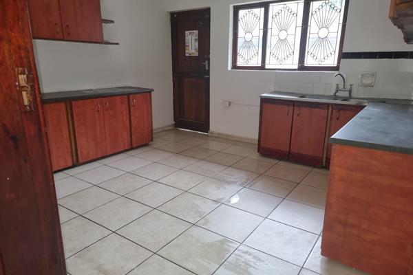 Four spacious bedrooms with wardrobes (similar to pics posted) . Kitchen with built in cupboards. Main Bathroom consists of a bathtub ...