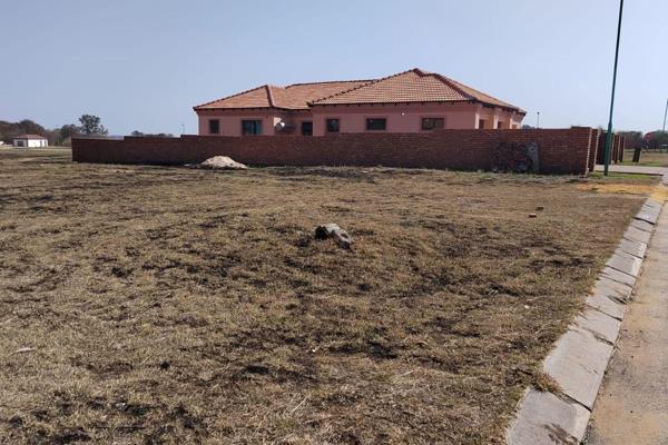 Vacant land for sale in Brits Central

This is the middle stand in a Security Complex with camera&#39;s system on border.  The complex ...