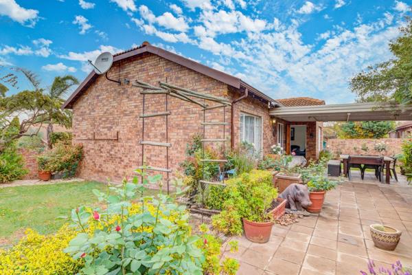 Welcome to your perfect family home! 

Upon entering, you’re greeted by a driveway leading to a double electric garage, complete with ...