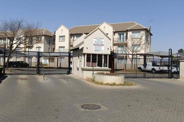 Magnificent two bedroom unit | ground floor | clubhouse with swimming pool | prepaid ...