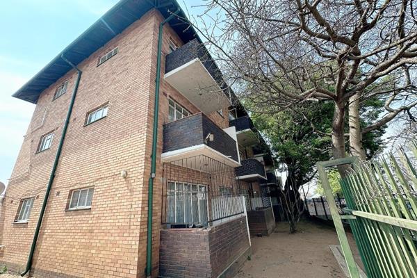 Primrose to Rent R3950,00
Available 1 November
Located in the vibrant hub of Primrose ...