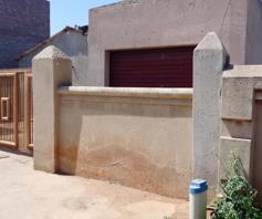 House for sale in Moleleki