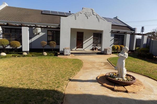 Welcome to this absolute gem nestled in the sought after area in Ventersdorp. This stunning 3 bedroom residence is brimming with ...