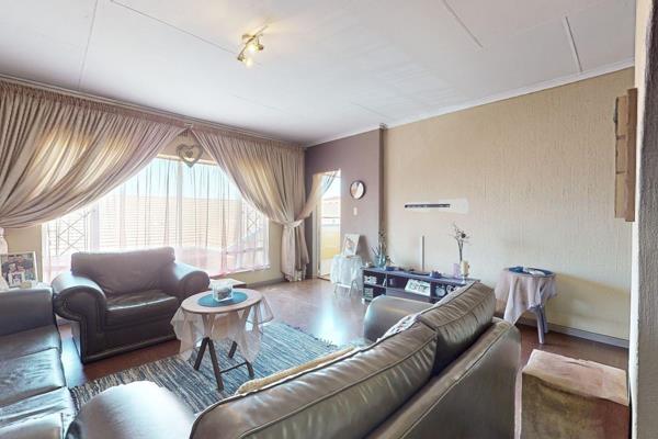 Exceptional  Home Offering Quality Living in a safe and secure area in the heart of Benoni.

Live Luxury Auction on Harcourt&#39;s ...