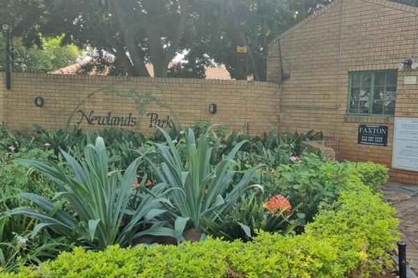 Simplex in neat and well managed Retirement Village in Newlands Park Retirement ...