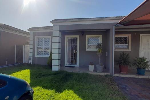 2 Bedroom House for sale in Vanguard