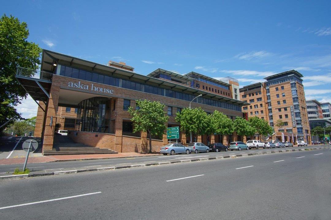 Listing number: P24-117254292, Image number: 1, Building 