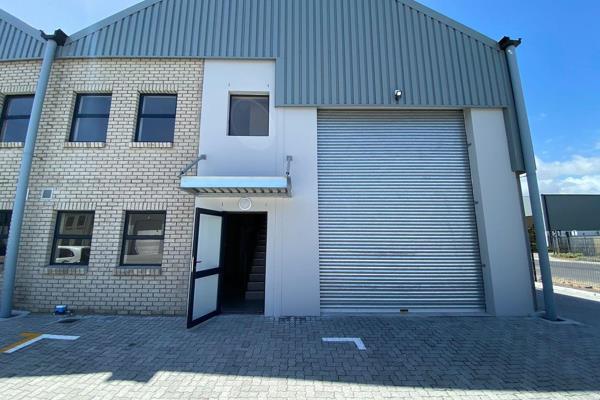 This newly developed warehouse in Firgrove Industrial Park, Somerset West, offers a ...