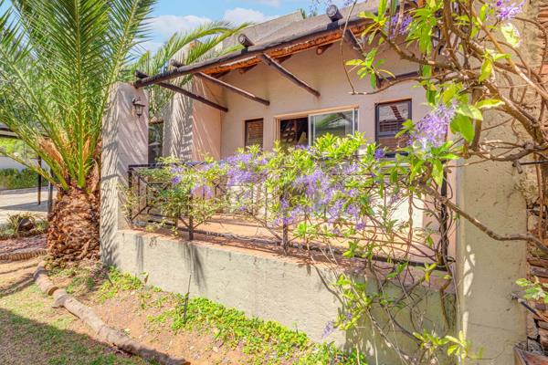 Only considering best offer over R 599 000

This charming 2-bedroom duplex, situated in ...