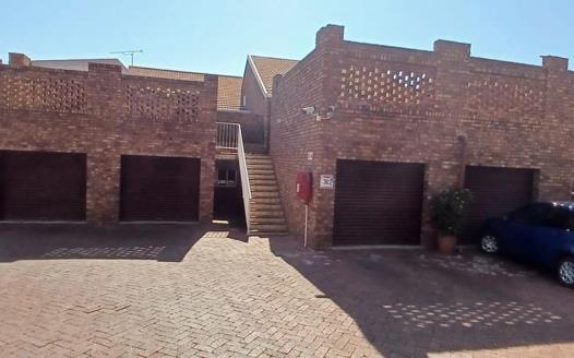 3 Bedroom Townhouse for sale in Moreleta Park