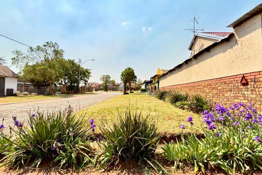 3 Bedroom House for sale in Eldorado Park