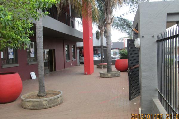 An impeccable block of flats for sale in the centre of Pretoria North, the property has it all with 21 mixed units from bachelors, two- ...