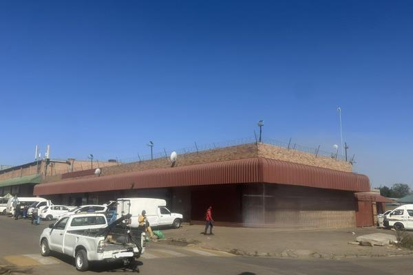 Prime located shop front commercial property for sale in Polokwane central, 
It consists of five 100m2 individual open plan shop or ...