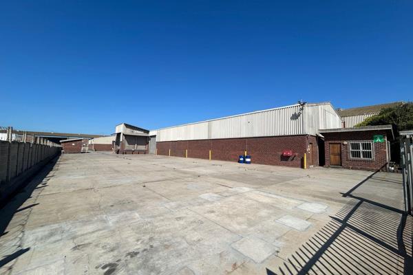 This expansive 4,300 sqm industrial warehouse on Burman Road, Deal Party, is perfect for ...