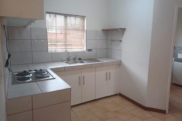 1 Bedroom apartment for sale in a complex situated in Aquapark.
Lovely open plan kitchen with living area.
Small ...