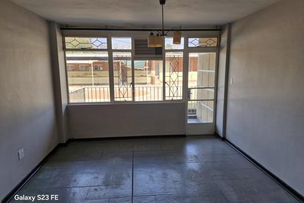 Walking distance from all amenities.

Checkers Mall within 500 meters.

High rental income.

Two bedrooms, lounge, kitchen and ...