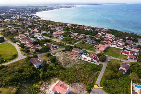 Dual Mandate

Embrace the allure of coastal living with this beautiful land for sale on ...